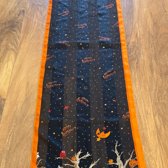 Halloween Scarf Happy Halloween Print & Pumpkin Design - Picture 2 of 8